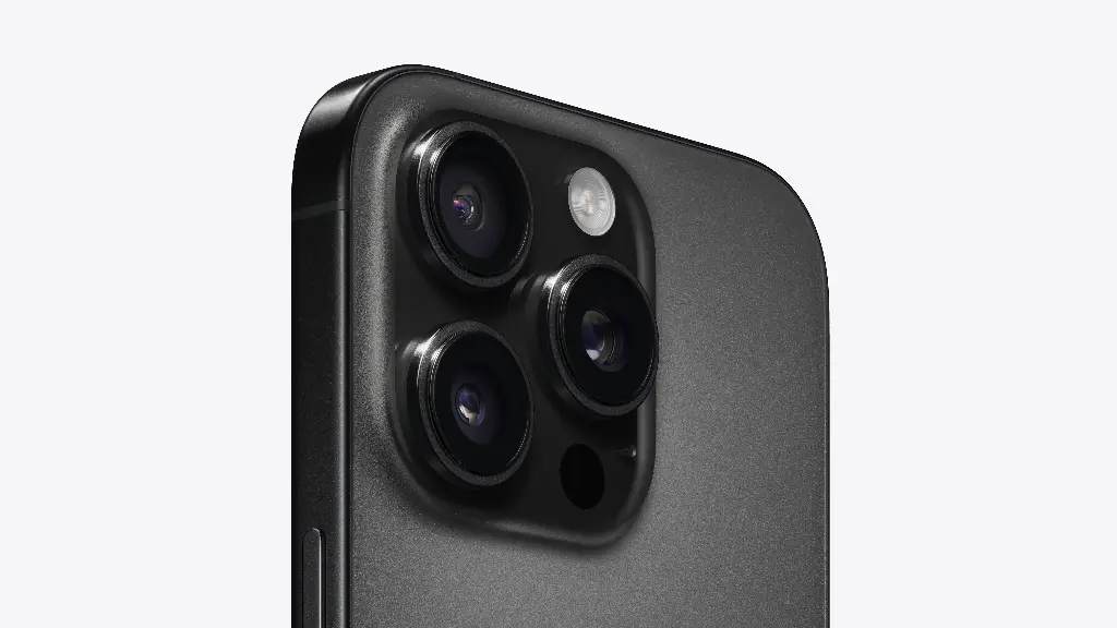 PRE-ORDER iPhone 16 Pro