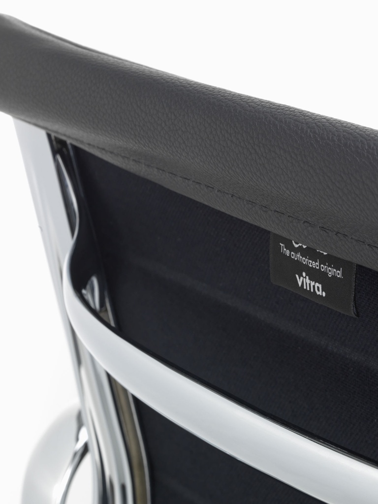 Aluminium chair EA 119 